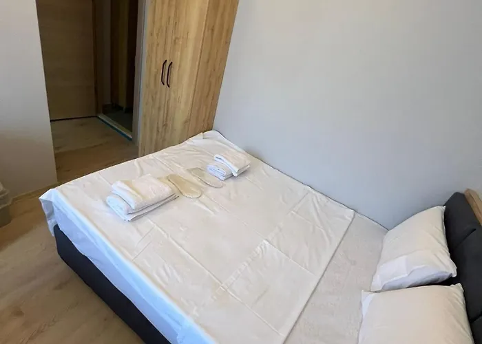 Dolphin Cafe Istambul