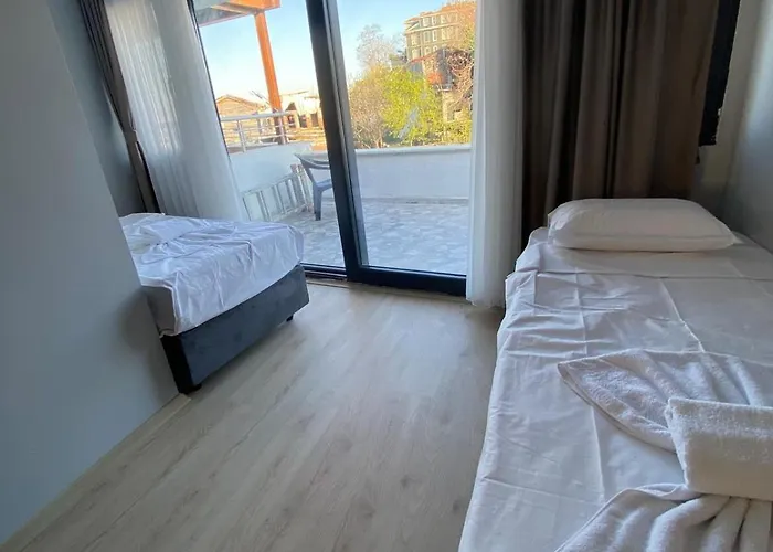 Dolphin Cafe 4* Istambul